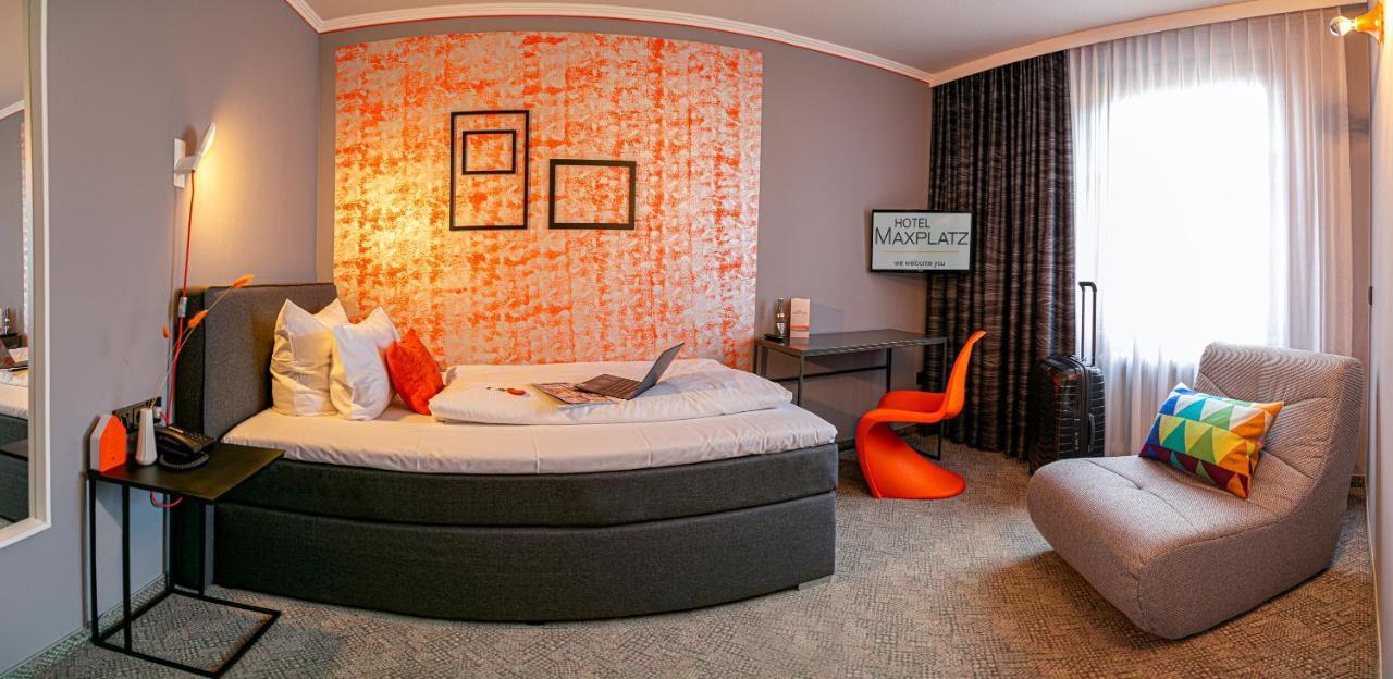 הוף Hotel Maxplatz מראה חיצוני תמונה