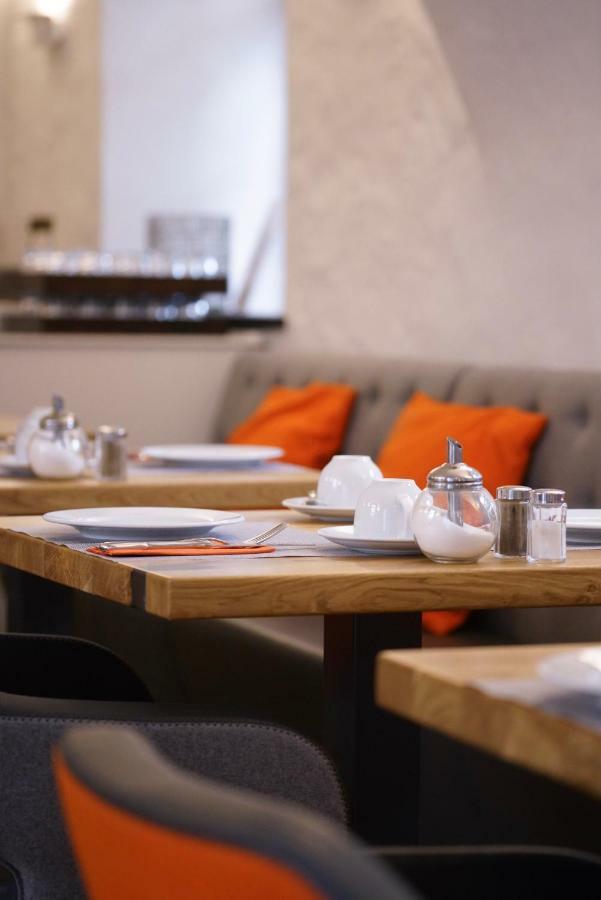 הוף Hotel Maxplatz מראה חיצוני תמונה